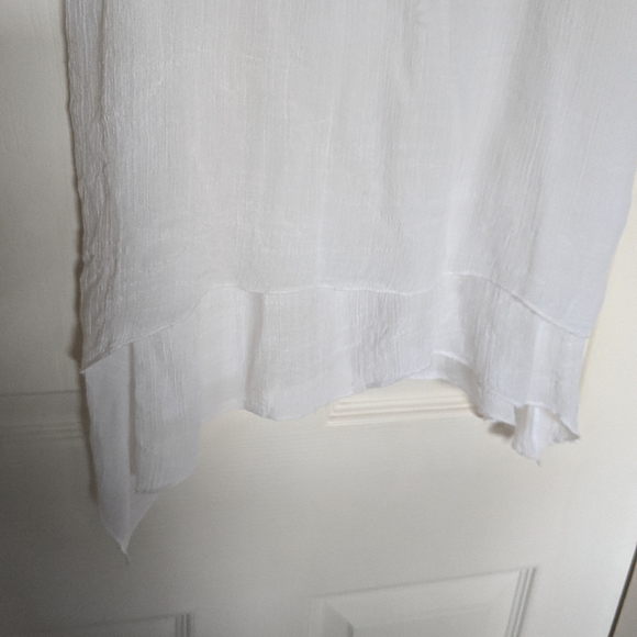 🔥 Flowy Tank Top - Picture 4 of 6